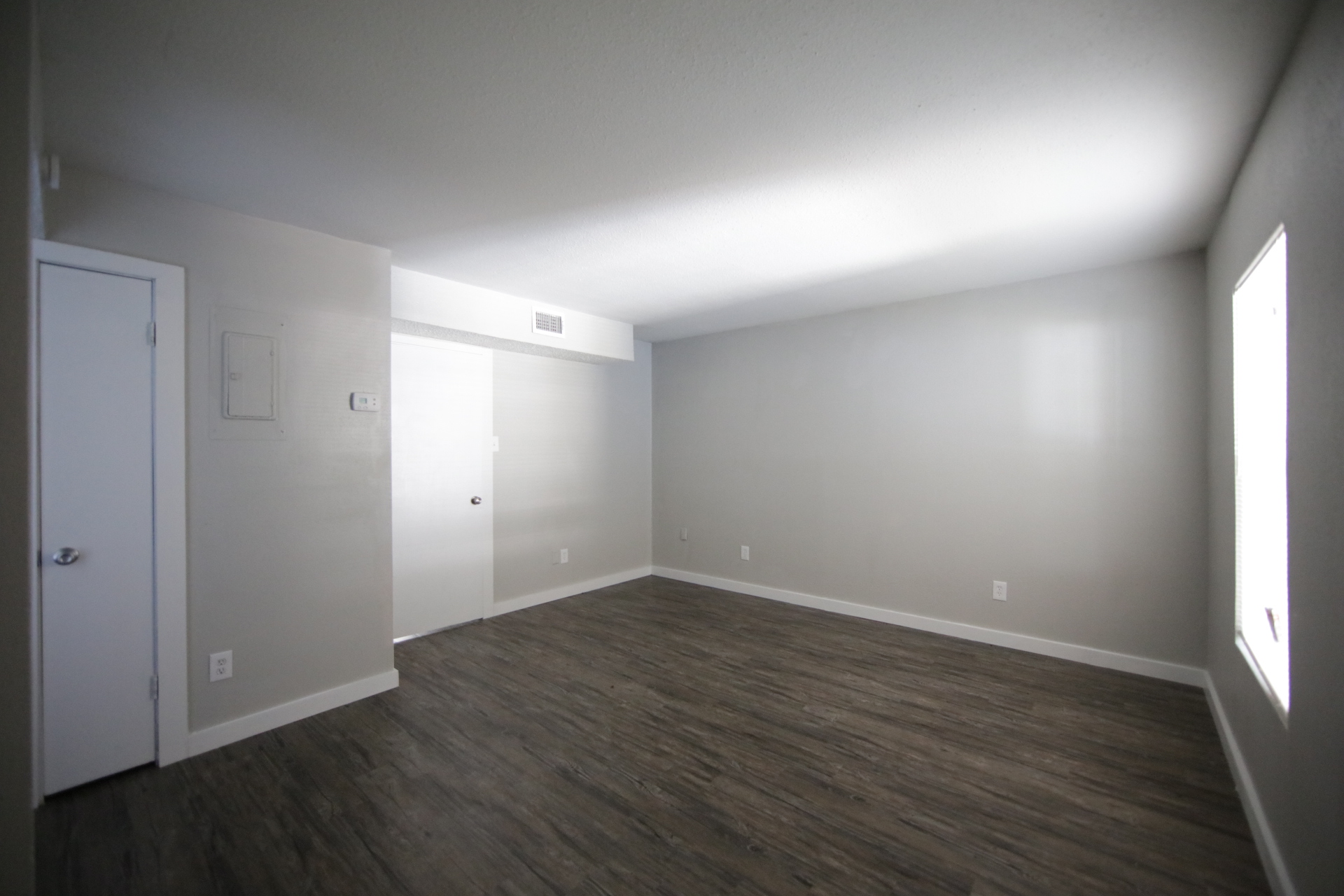 725 South Carancahua Street - 6